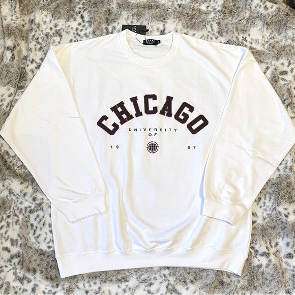 University of Chicago Sweatshirt - Picture 1 of 3